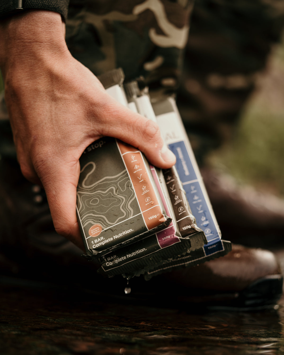 Endurance Pack : 8 Bars 2 of Each Flavour Real Meal