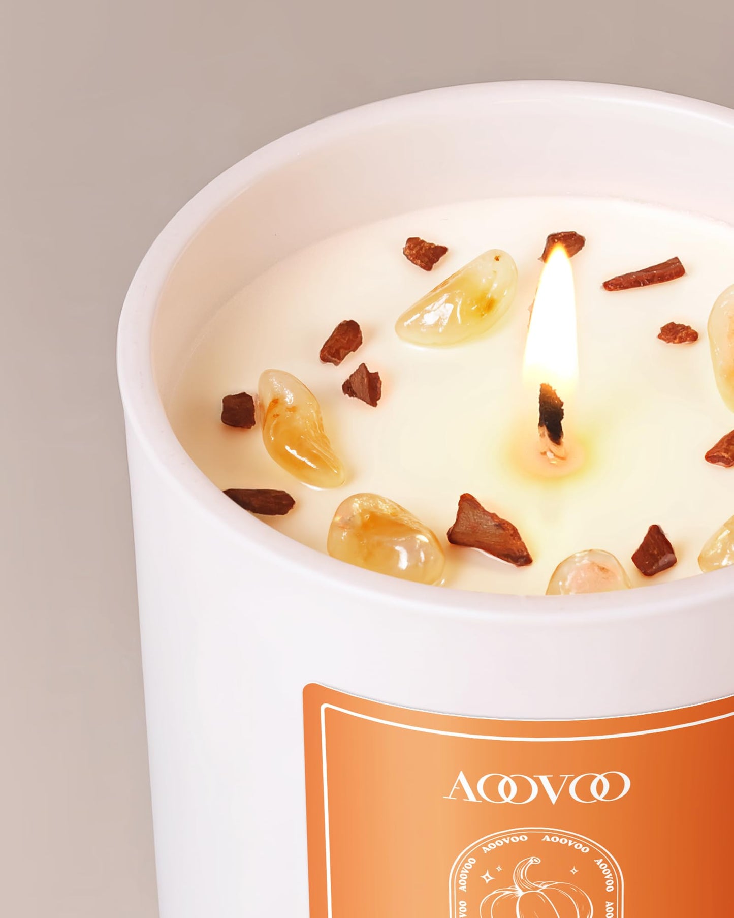 AOOVOO Pumpkin Scented Candles for Women | 10oz Soy Aromatherapy Candle with Crystals