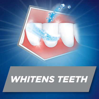 Aquafresh Extreme Clean Whitening Action Toothpaste with Fluoride – 6 x 5.6 oz
