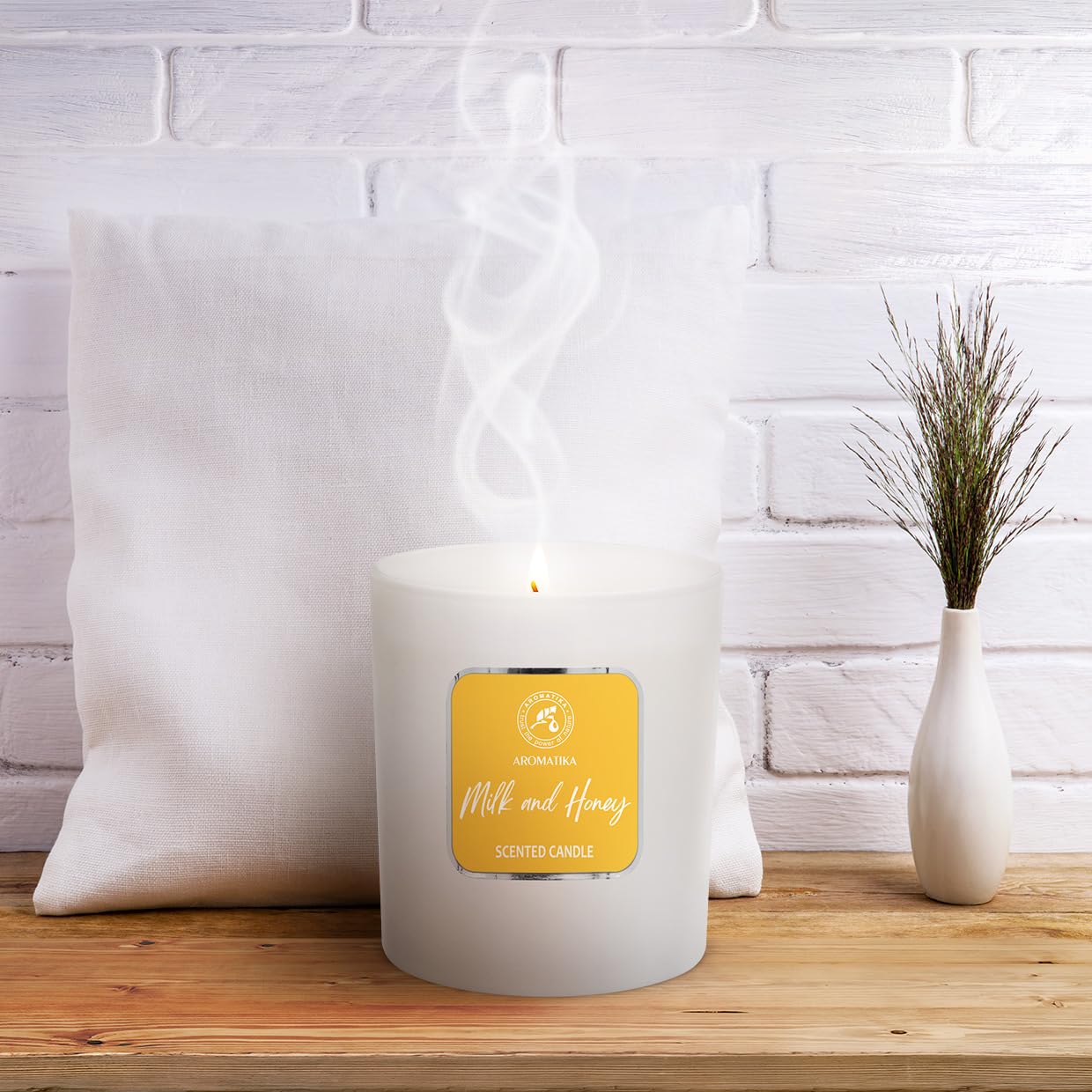 Milk & Honey Scented Candle by Aromatika – 200g Soy Wax, 45h Burn