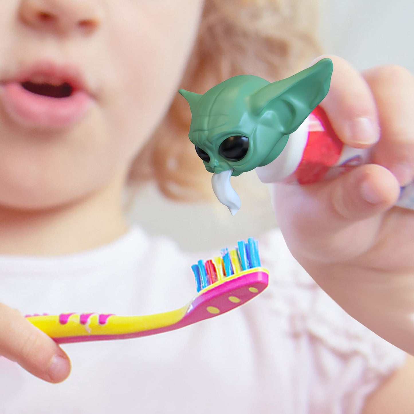 Baby Yoda Toothpaste Topper Cap – The Mandalorian Toothpaste Dispenser for Kids