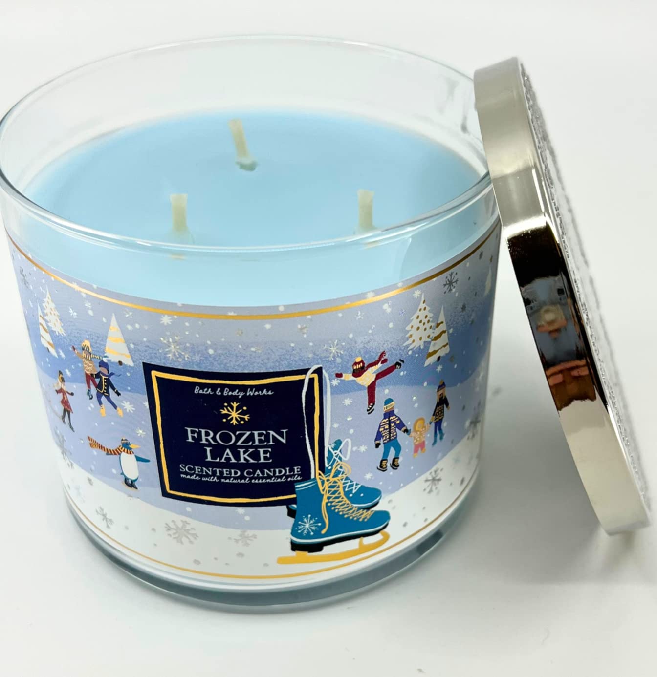 Bath & Body Works White Barn 3-Wick Candle with Essential Oils – 14.5 oz – Frozen Lake