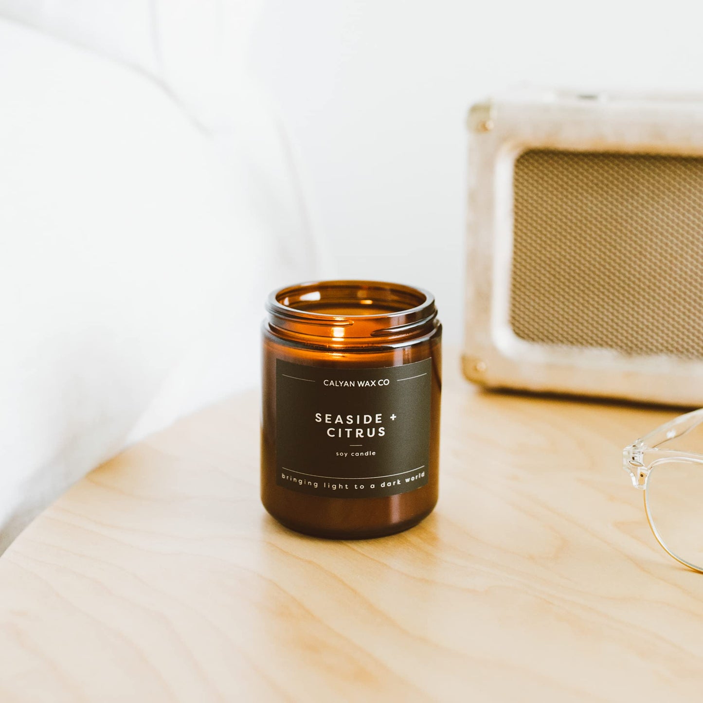Calyan Wax Co. Seaside & Citrus Candle – 57-Hour Non-Toxic Soy, Amber Jar 7.2oz