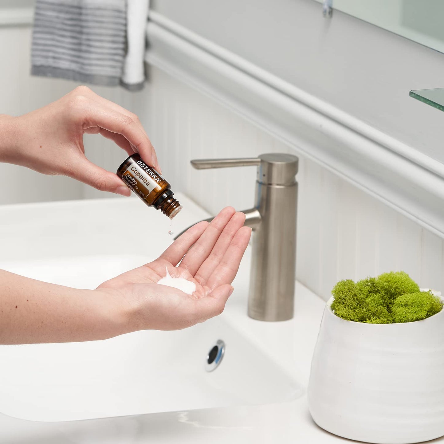 doTERRA Copaiba Essential Oil | Immune Support & Skin Health