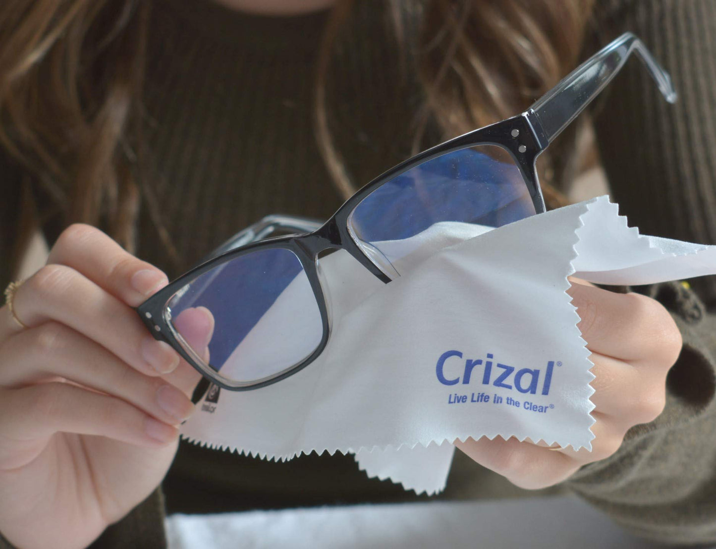 Crizal Eyeglass Cleaning Bundle – Doctor-Recommended AR Lens Care (2oz Spray + Cloth)