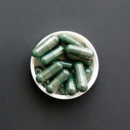 Earthborn Elements Spirulina 200 Capsules – Pure & Undiluted, No Additives | 50 Day Supply