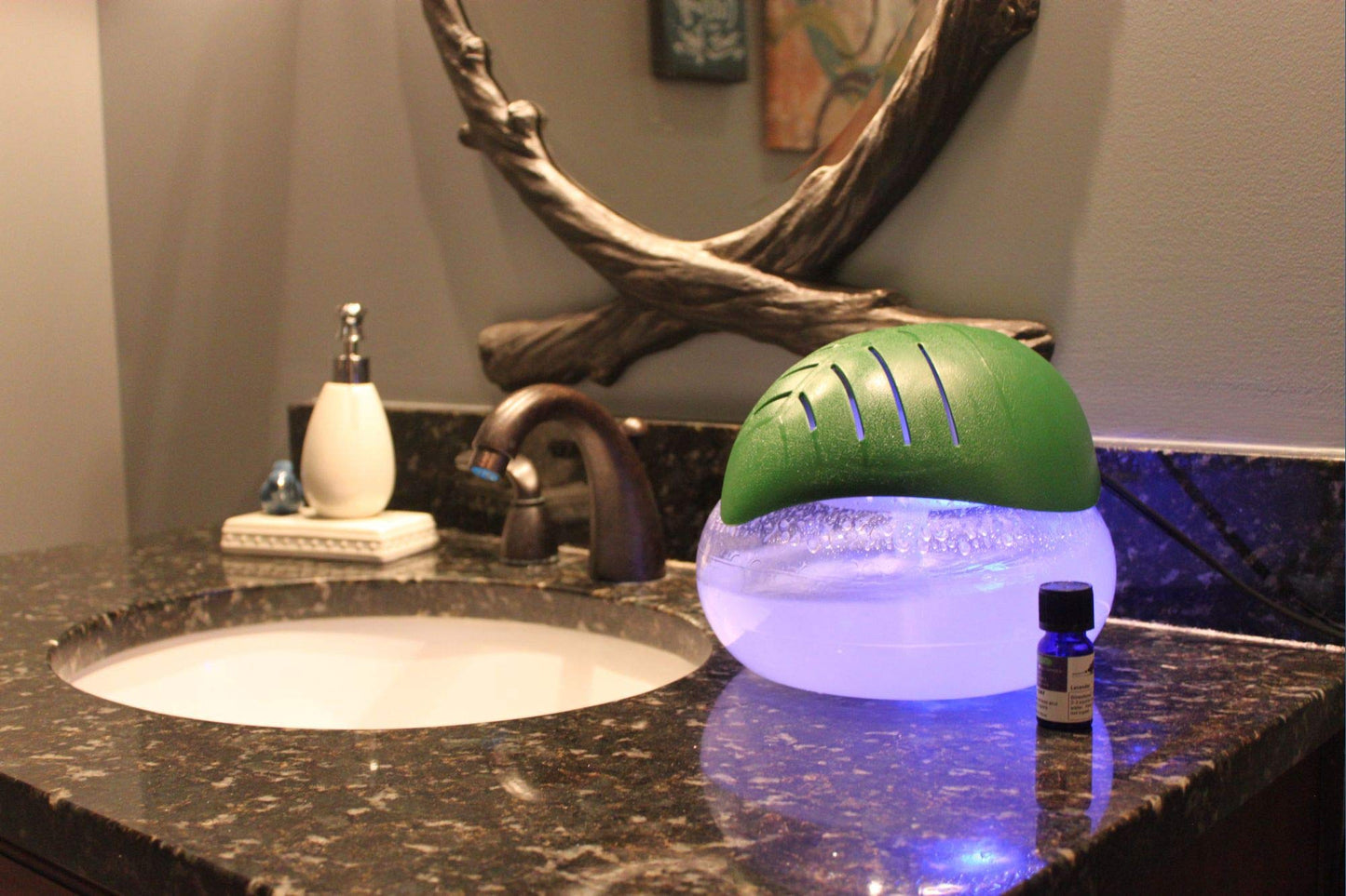 EcoGecko Green Leaf Air Revitalizer - Lavender Oil Diffuser & Room Aromatizer