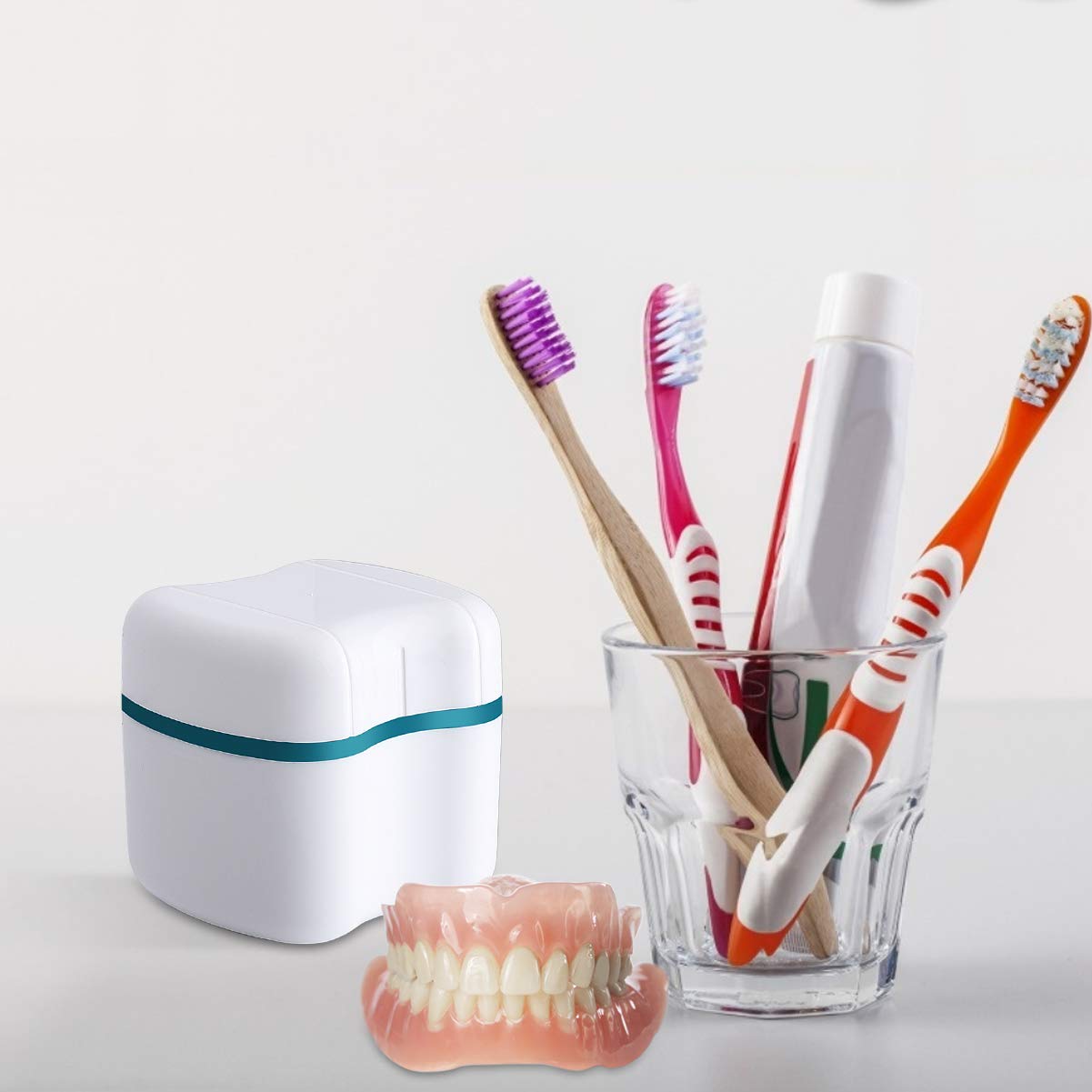 Faruijie Denture Bath Case with Basket - Portable Denture Cleaning Box & Retainer Case