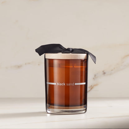 FINN & CO. Black Sand Candle – 9.5 oz Soy Wax, Amber Jar, Beach-Inspired Scent