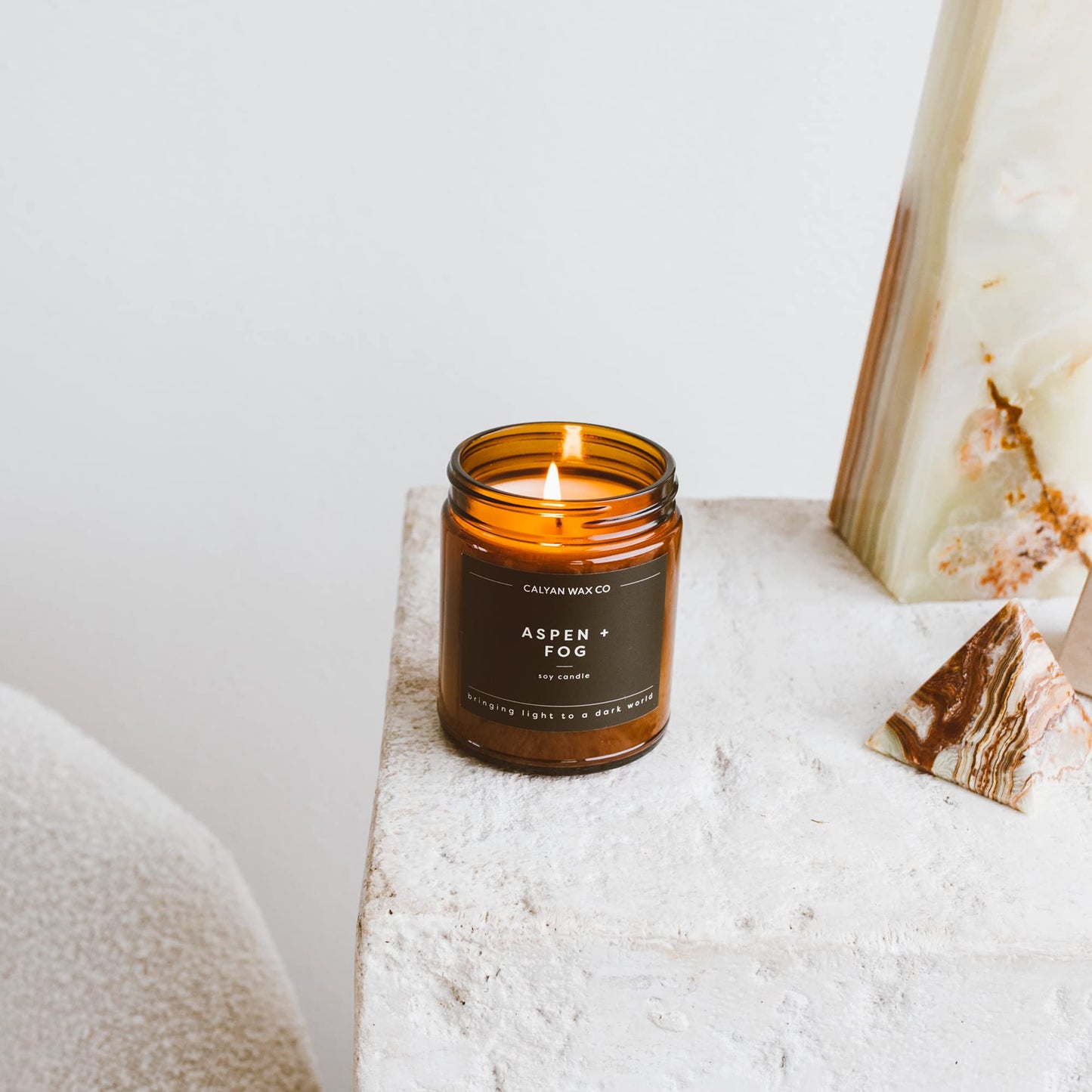 Calyan Wax Co. Aspen & Fog Candle – 7.2oz, 57 Hour Burn, Non-Toxic Soy