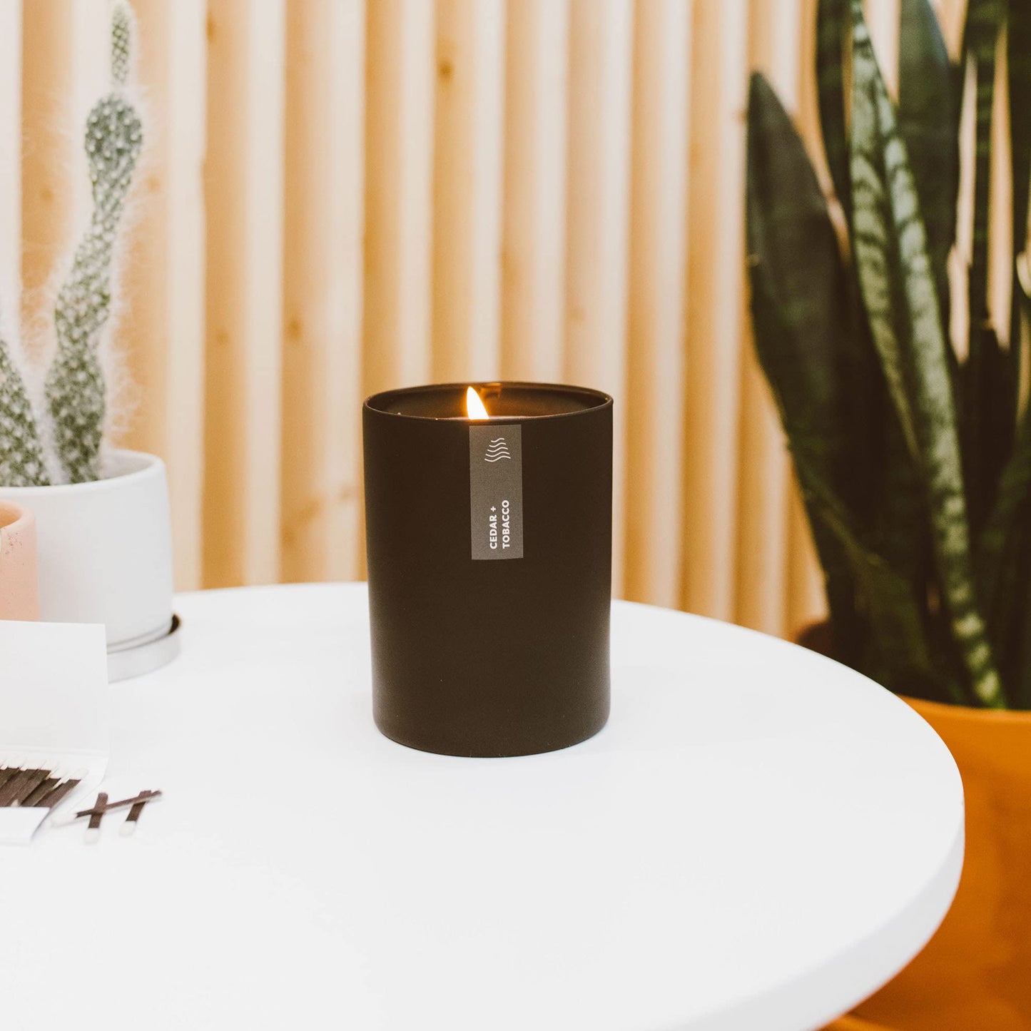Calyan Wax Co. Cedar & Tobacco Candle – 75 Hour Burn – Non-Toxic Soy | Black Matte Tumbler Jar 10.2oz