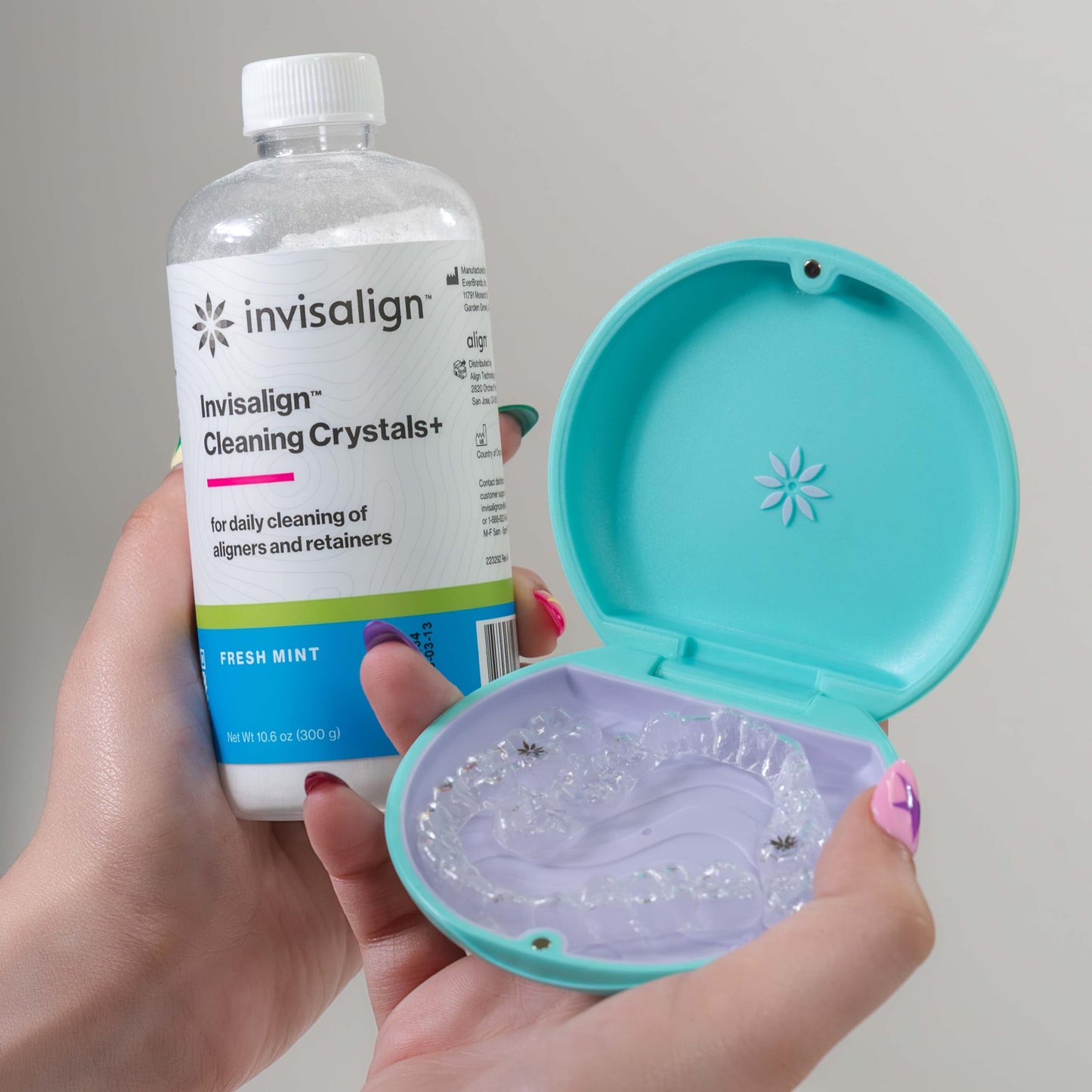 Invisalign Cleaning Crystals+ Mint | Aligner & Retainer Cleaning Solution