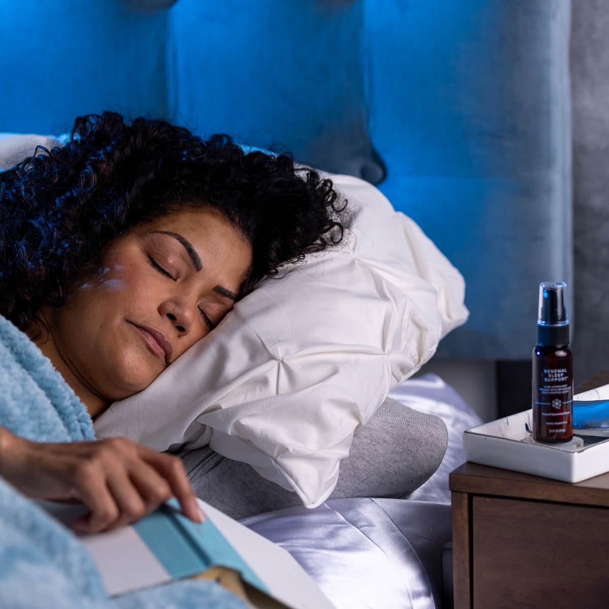 Isagenix Renewal Sleep Support™ — Fast-Acting Melatonin Sleep Spray | Spearmint