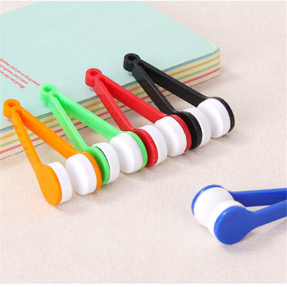 LERORO 12 Pcs Mini Microfiber Glasses Cleaner Clips – Eyewear Cleaning Tool (Random Color)