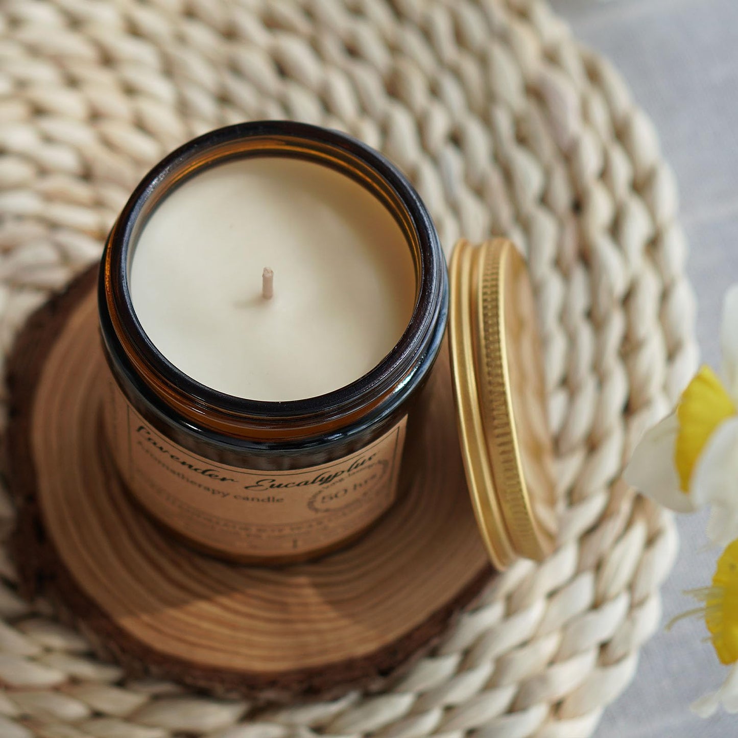 Liofeve Lavender & Eucalyptus Soy Candle – 8oz Aromatherapy for Relaxation