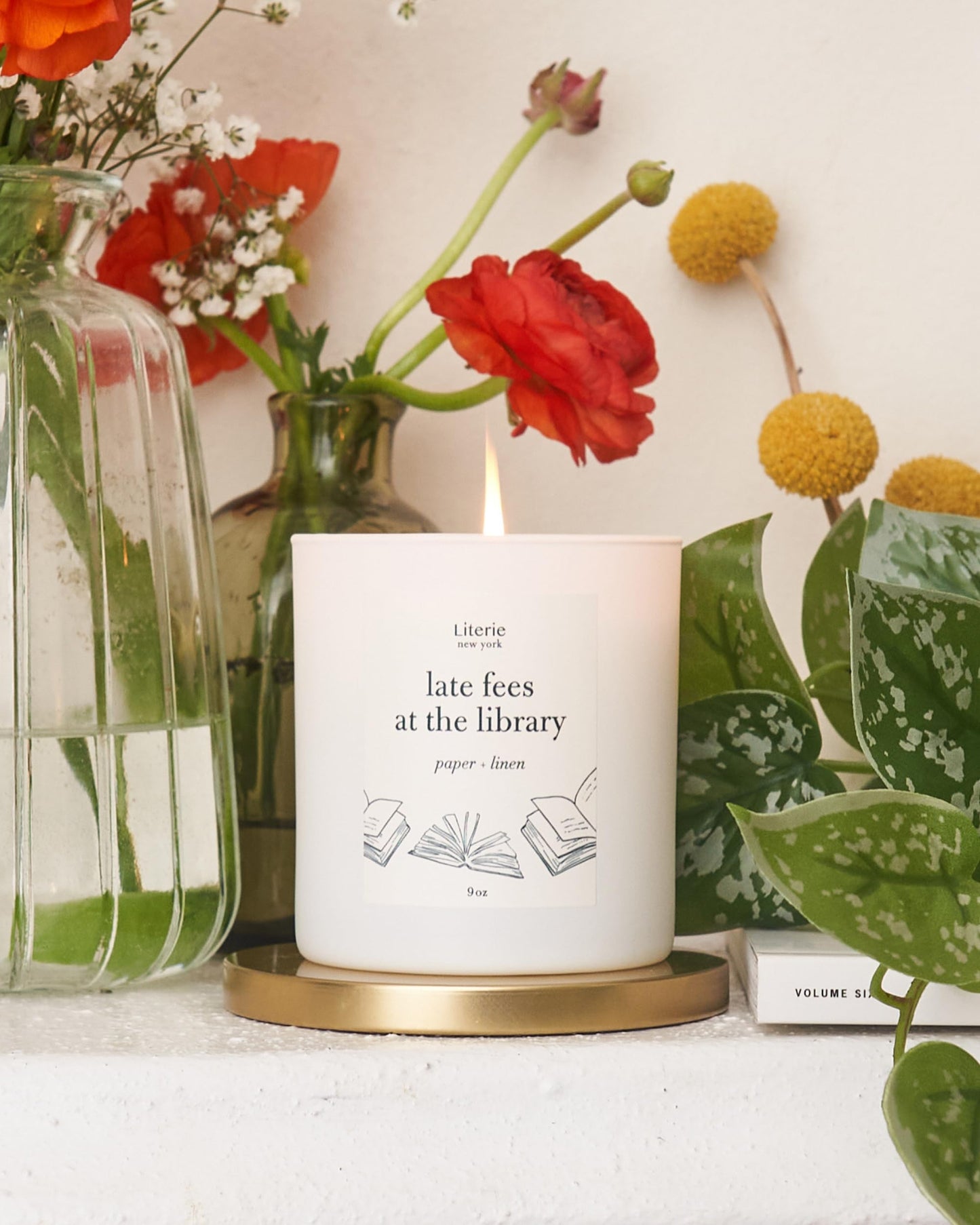 Literie NYC Inspired Candle – Paper & Linen, 9oz, 50-Hour Burn | Vegan Soy & Coconut