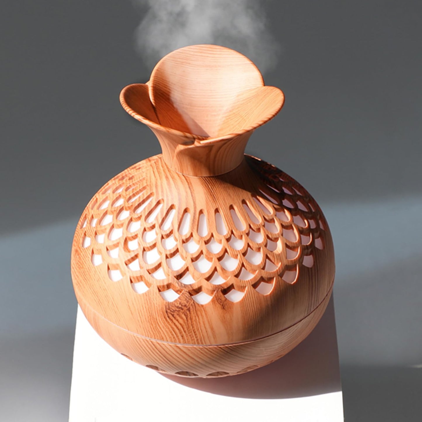 Mini Humidifier for Desk, Bedroom & Office | 300ml Aromatherapy Diffuser with Night Light