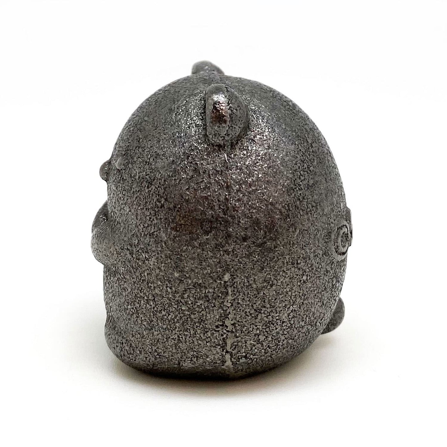 OSK TBN-1 Nambu Ironware Iron Ball – Sumikko Gurashi Shirokuma | Made in Japan
