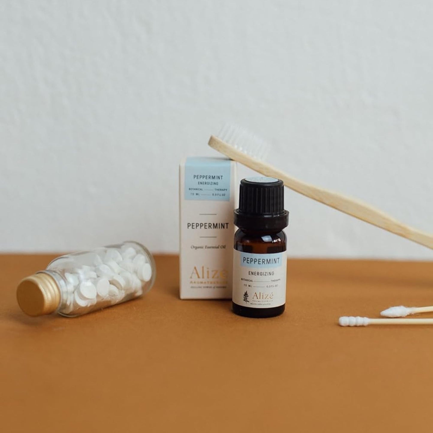 Organic Peppermint Essential Oil - 10ml | USDA Organic, 100% Pure & Natural | Diffuser & Aromatherapy