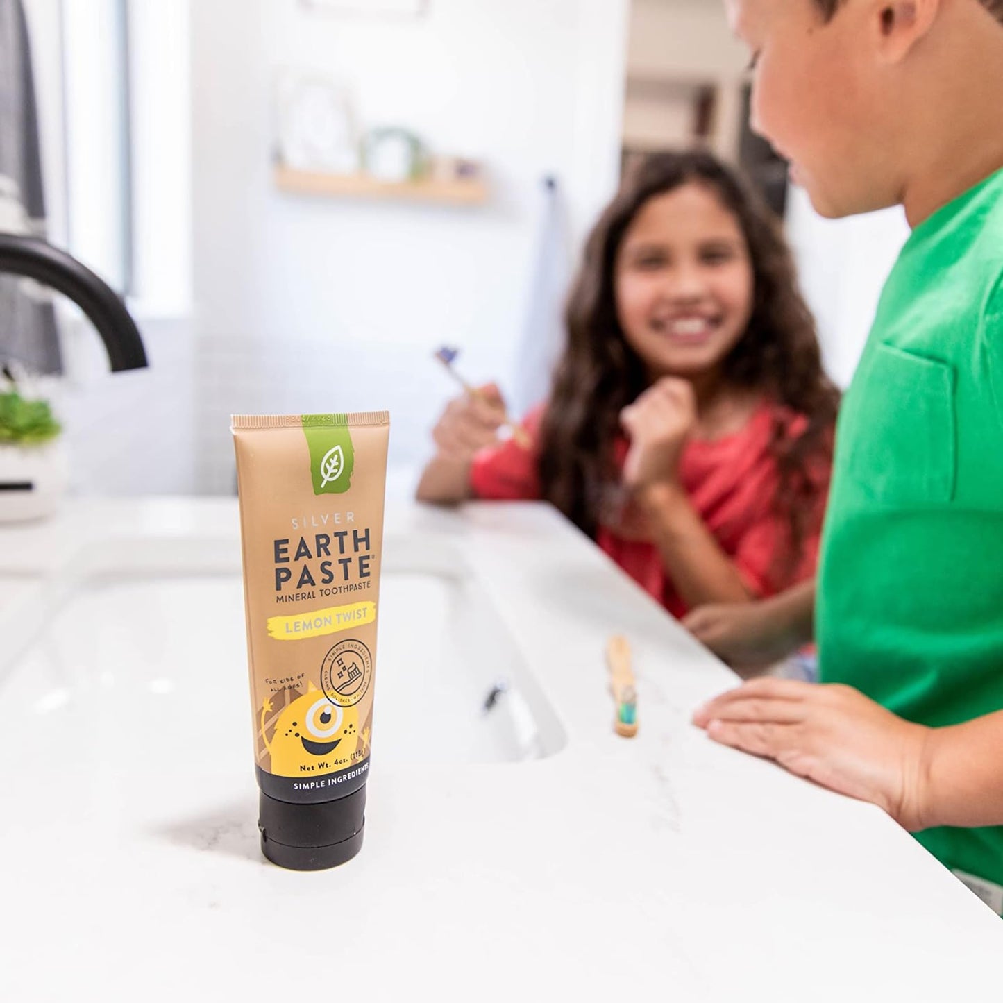 Redmond Earthpaste - Natural Non-Fluoride Toothpaste, 4 oz Tube (2 Pack, Lemon Twist)