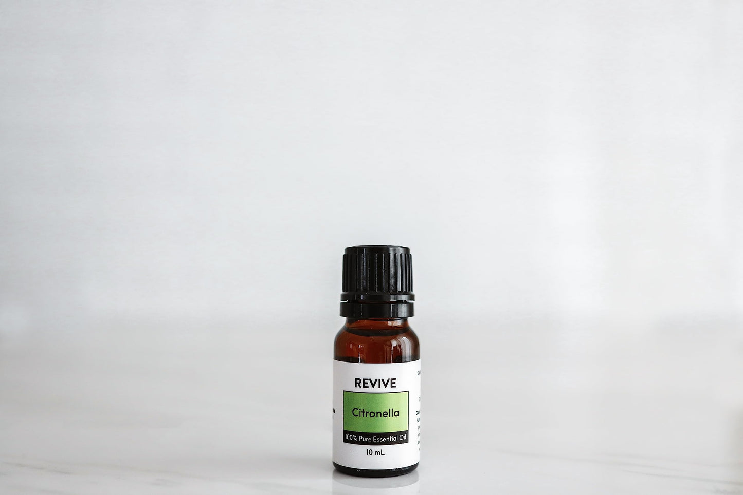 REVIVEEO Citronella Essential Oil – 100% Pure Therapeutic Grade for Diffuser, Humidifier, Massage & Aromatherapy