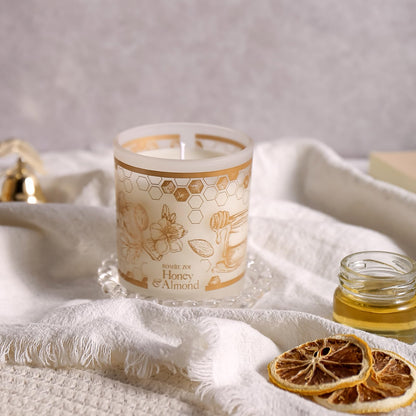 ROMIIE ZOI Aromatherapy Candle – Honey & Almond (6oz) | Soy Wax