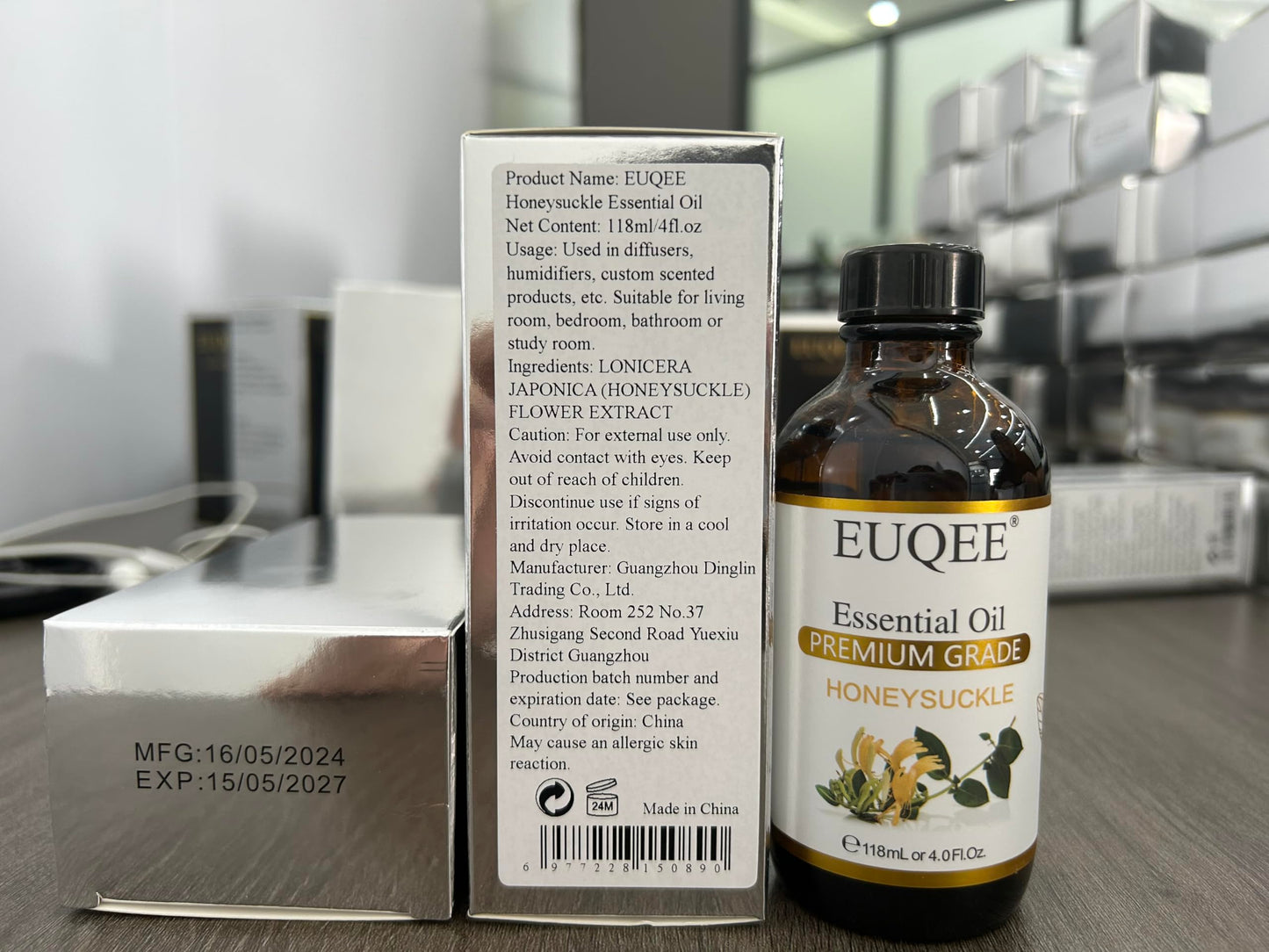 EUQEE Honeysuckle Essential Oil 118ml (4 Fl Oz) – Pure Honeysuckle Oil with Glass Dropper