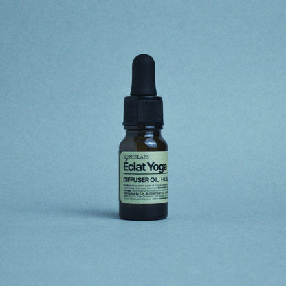 SesnesLabs Éclat Yoga Diffuser Oil – Cosmopolitan Yoga Selection | Italian Lemon, Bergamot, Pear, Basil, Ginger Flower, Musk (10 ml)