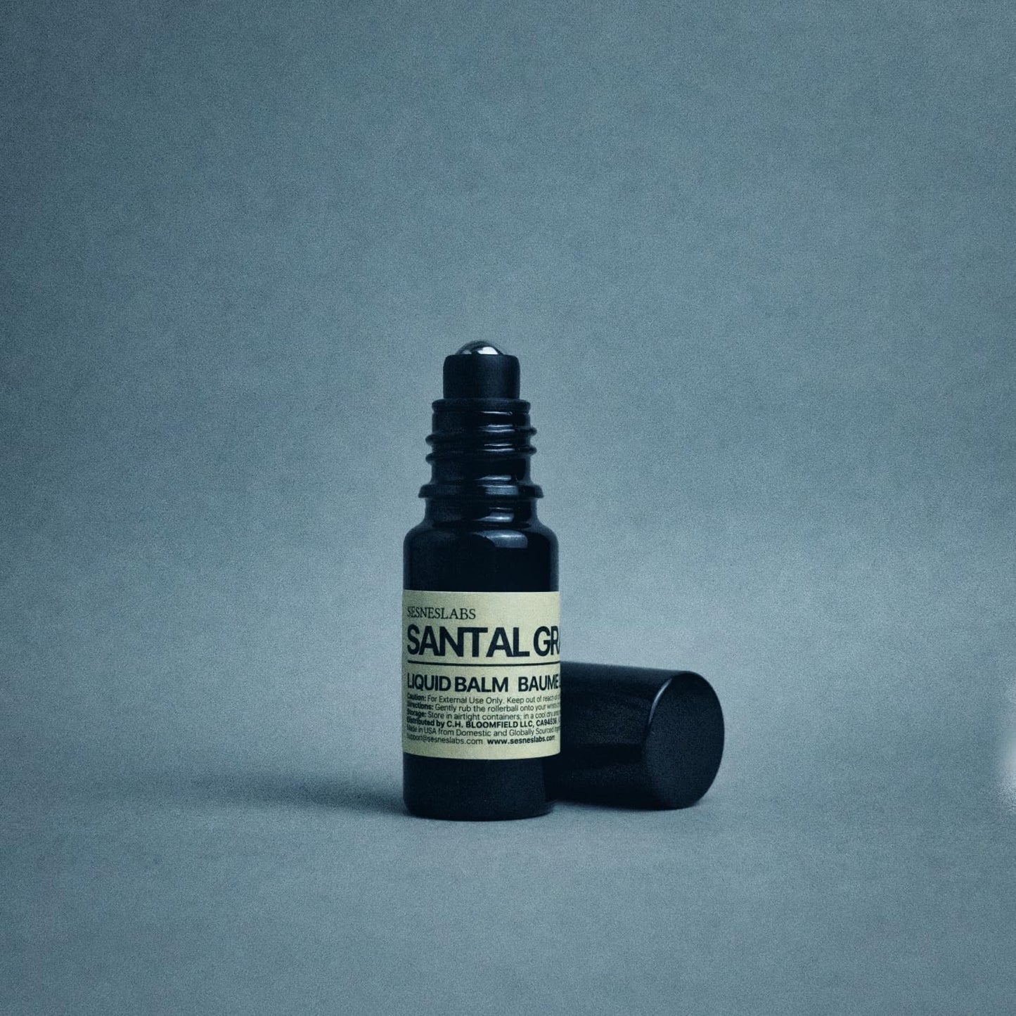 sesneslabs Santal Grass Roll-On – Alcohol-Free Unisex Perfume (10ml) | Eucalyptus, Papyrus, Cardamom & Sandalwood