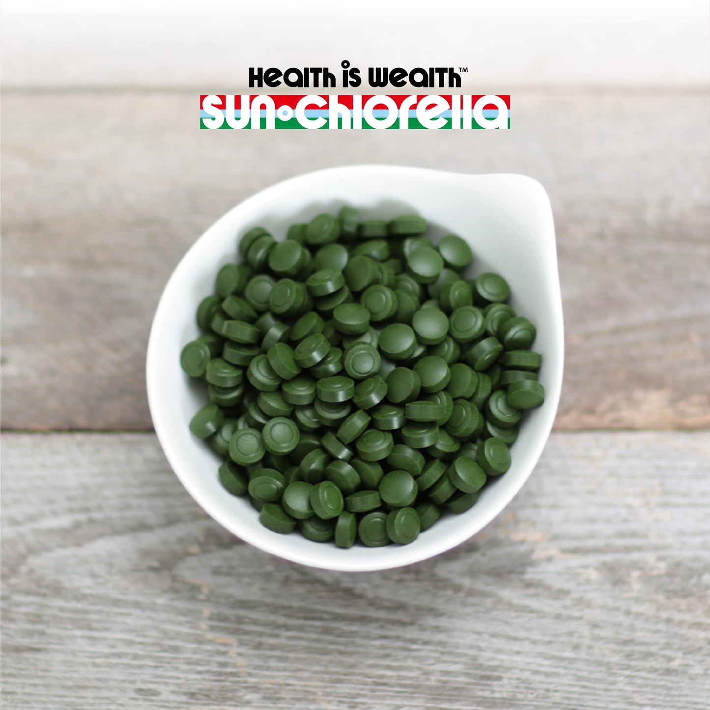 Sun Chlorella 200 mg Green Algae Superfood - Pulverized Cell Wall, CGF, B12, Iron, Protein - Non-GMO - 300 Tablets