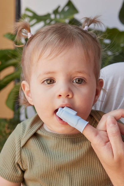SuperMouth Tooth Keri Baby Finger Brush – Soft Silicone Bristles, Built-in Bite Block, Light-Up Wand, AR App (Teething to 2 Years, 4 Colors)