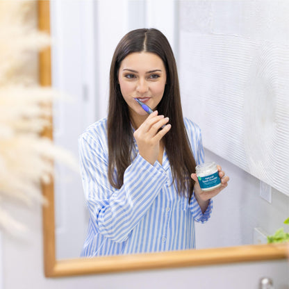 Viva Doria Natural Tooth Powder – Remineralizing & Whitening | Mint, 3 oz Jar