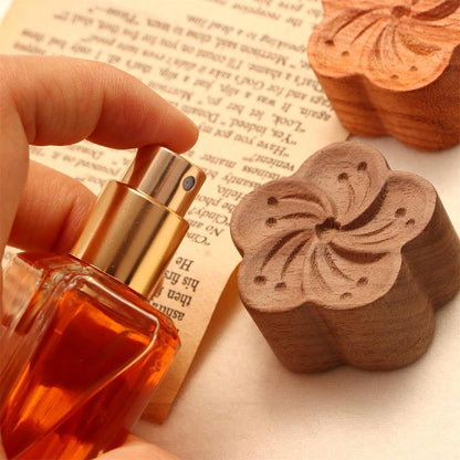 Wood Essential Oil Diffuser – Flower Shape, Eco Friendly Aromatherapy