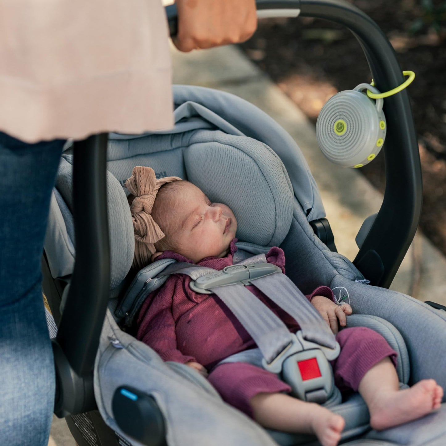 Yogasleep Hushh Portable White Noise Machine for Baby — 3 Soothing Sounds, Compact & USB-Rechargeable