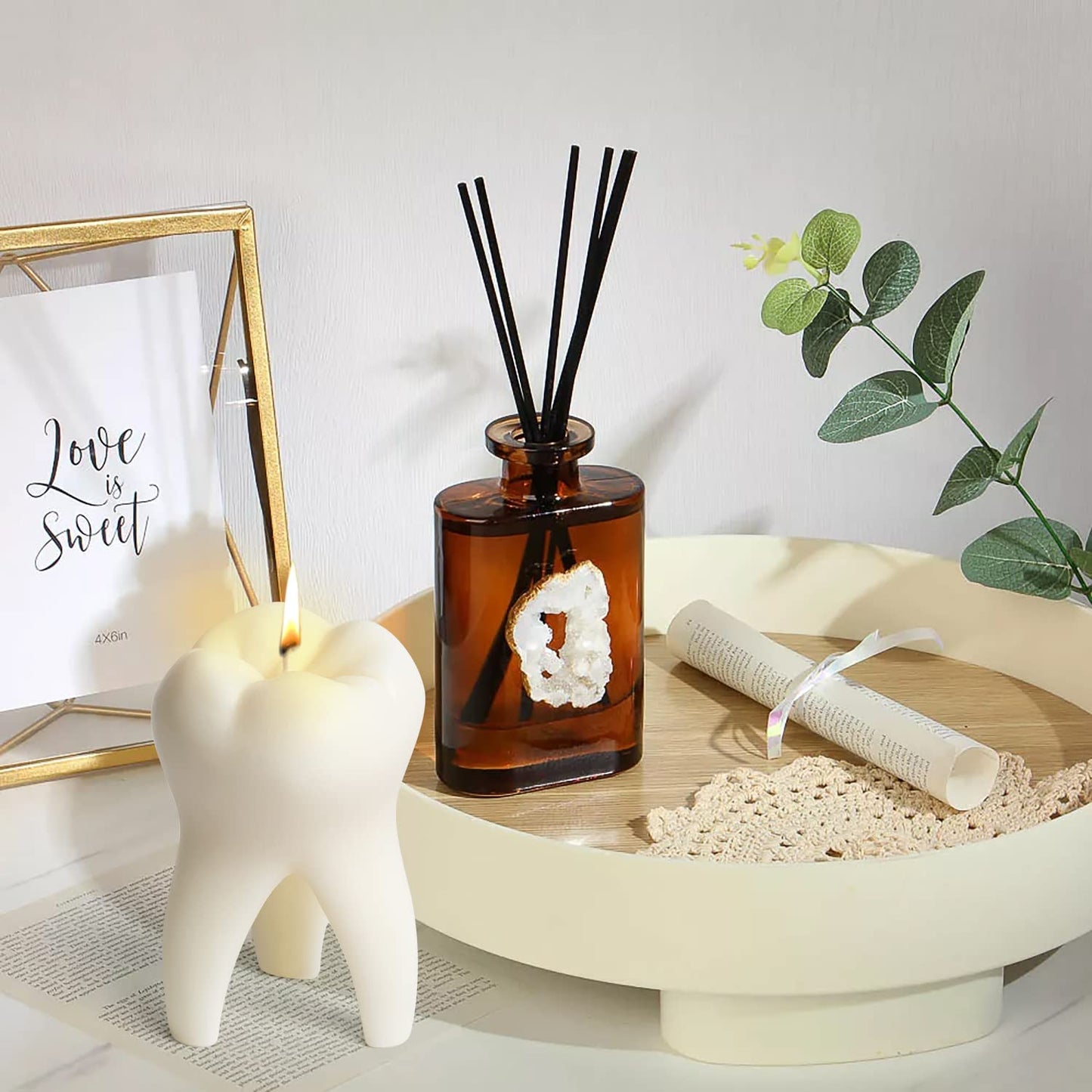 Zainpe Tooth Scented Candle – Vanilla Fragrance, Natural Soy Wax, 3.7 x 2.1 in | Dental Clinic Decor