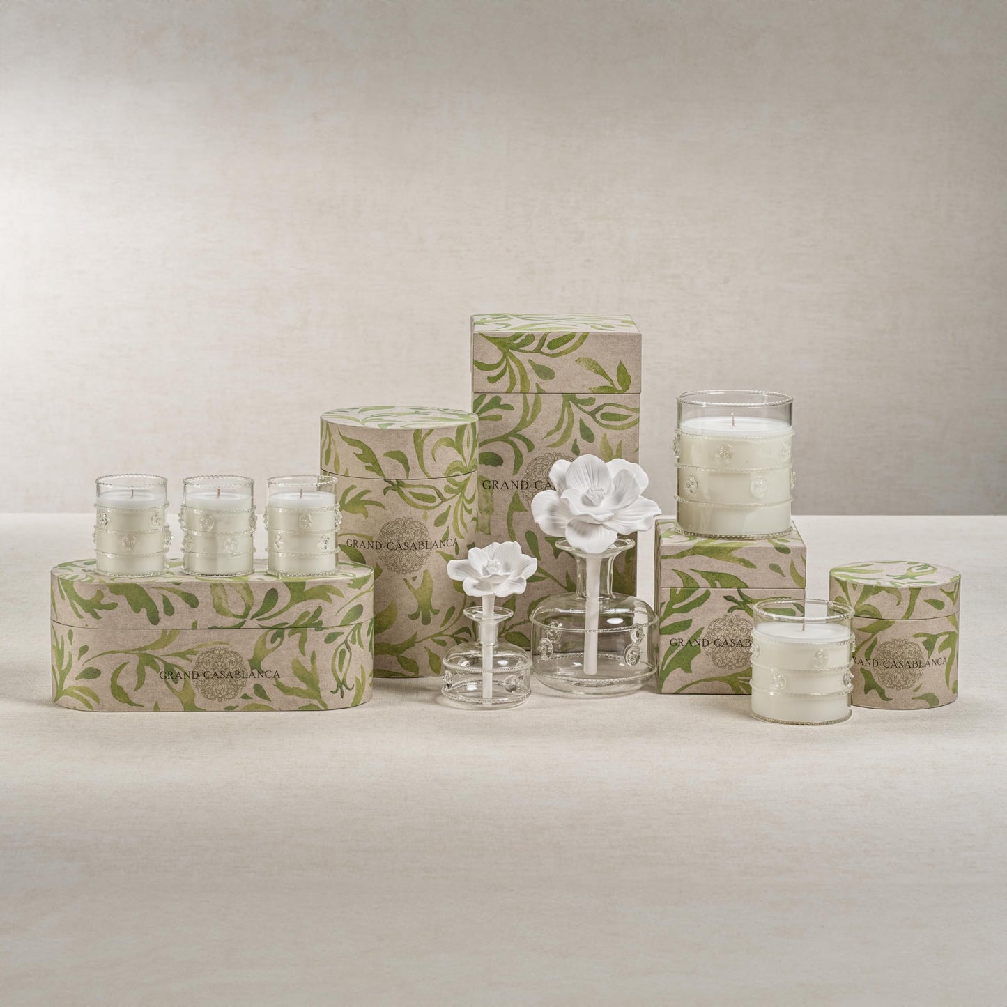 Zodax Grand Casablanca Glass Jar Scented Candle – Lily of The Valley, 12 oz